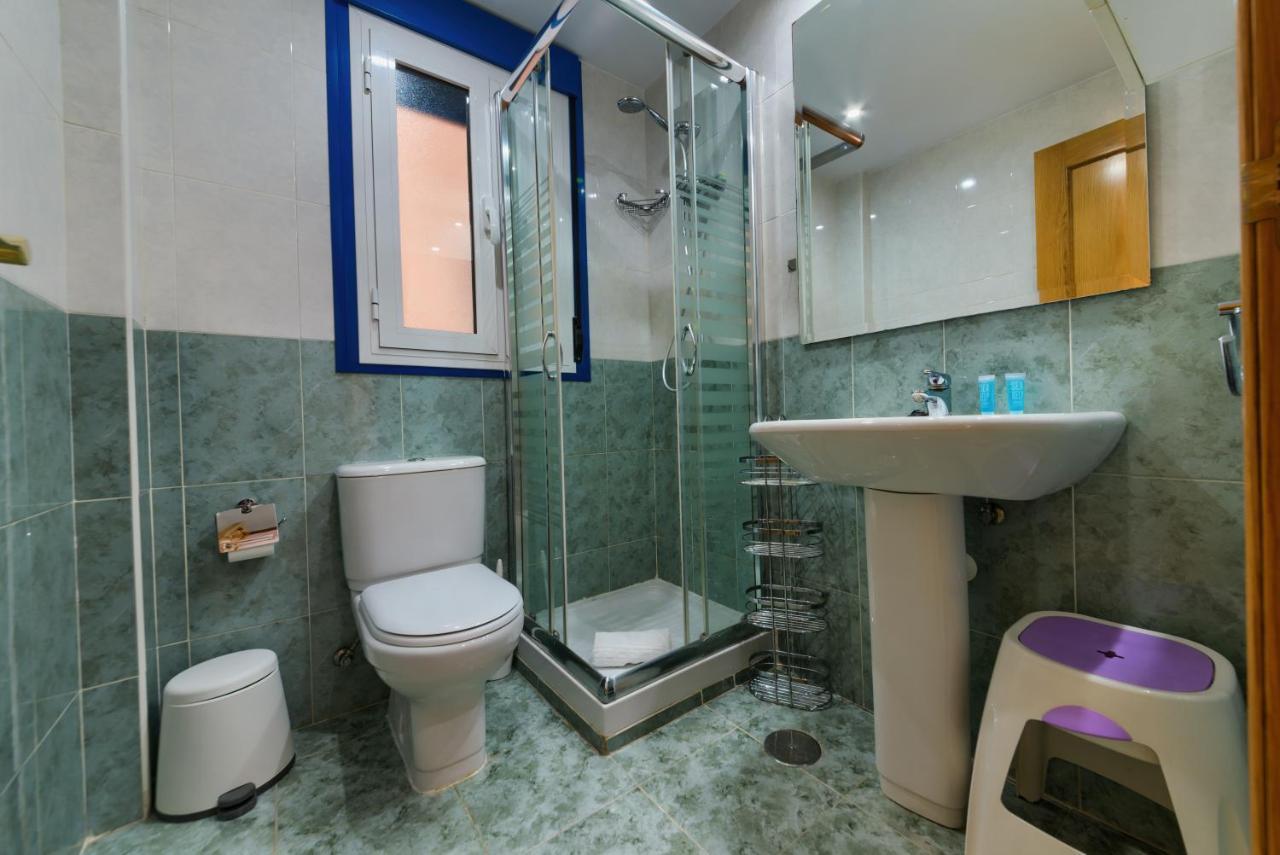 Holidays2Malaga Ayala 450 Mts From Beach & Terrace Εξωτερικό φωτογραφία