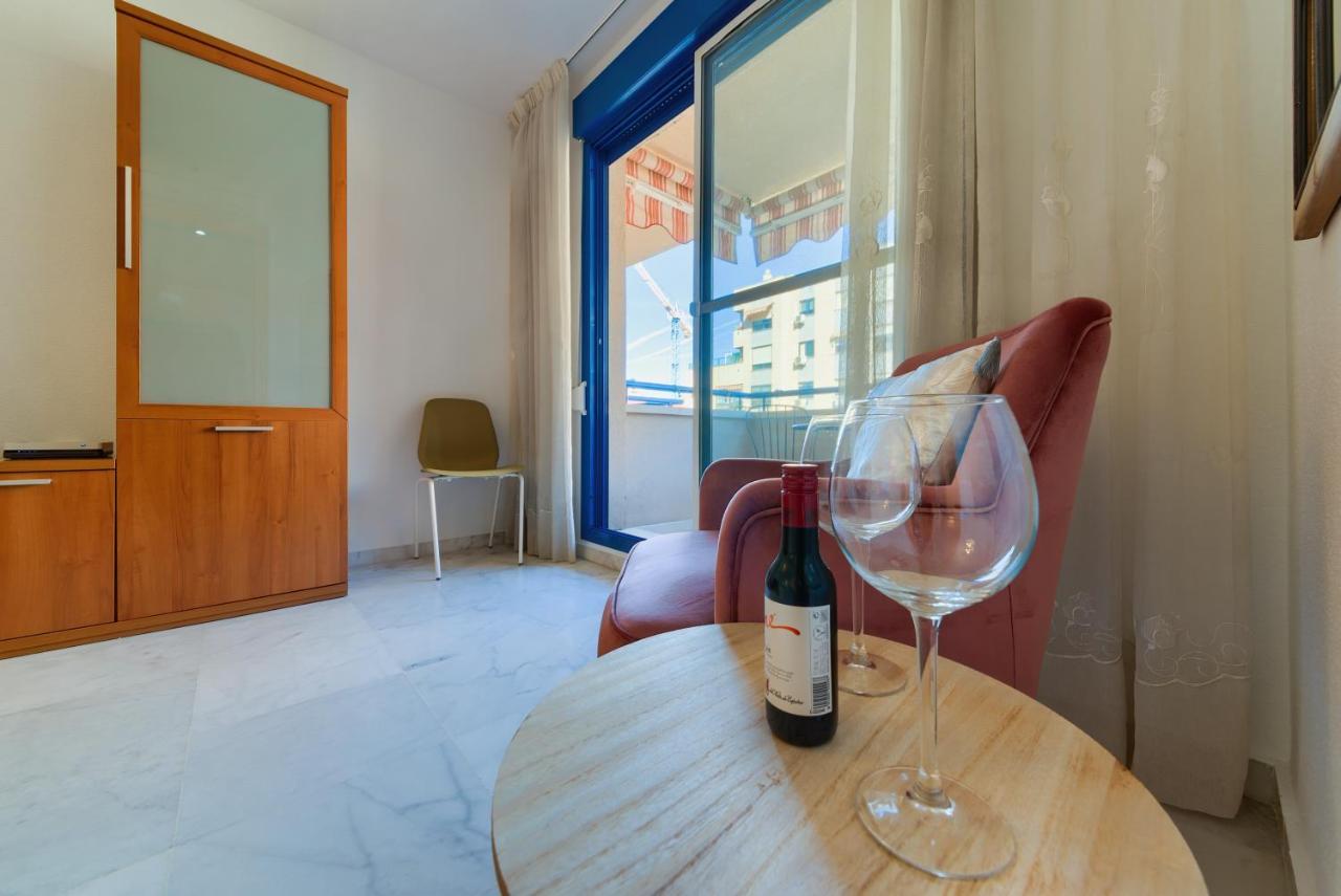 Holidays2Malaga Ayala 450 Mts From Beach & Terrace Εξωτερικό φωτογραφία